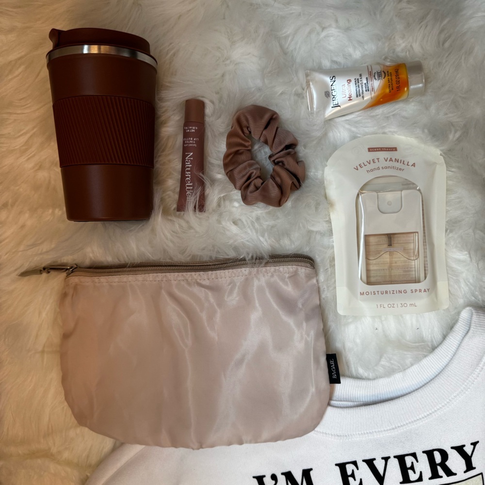 Cozy Neutral Lover Girlâs Perfect Errand Run Bundle Tan Beige Brown White Tote - Picture 2 of 9